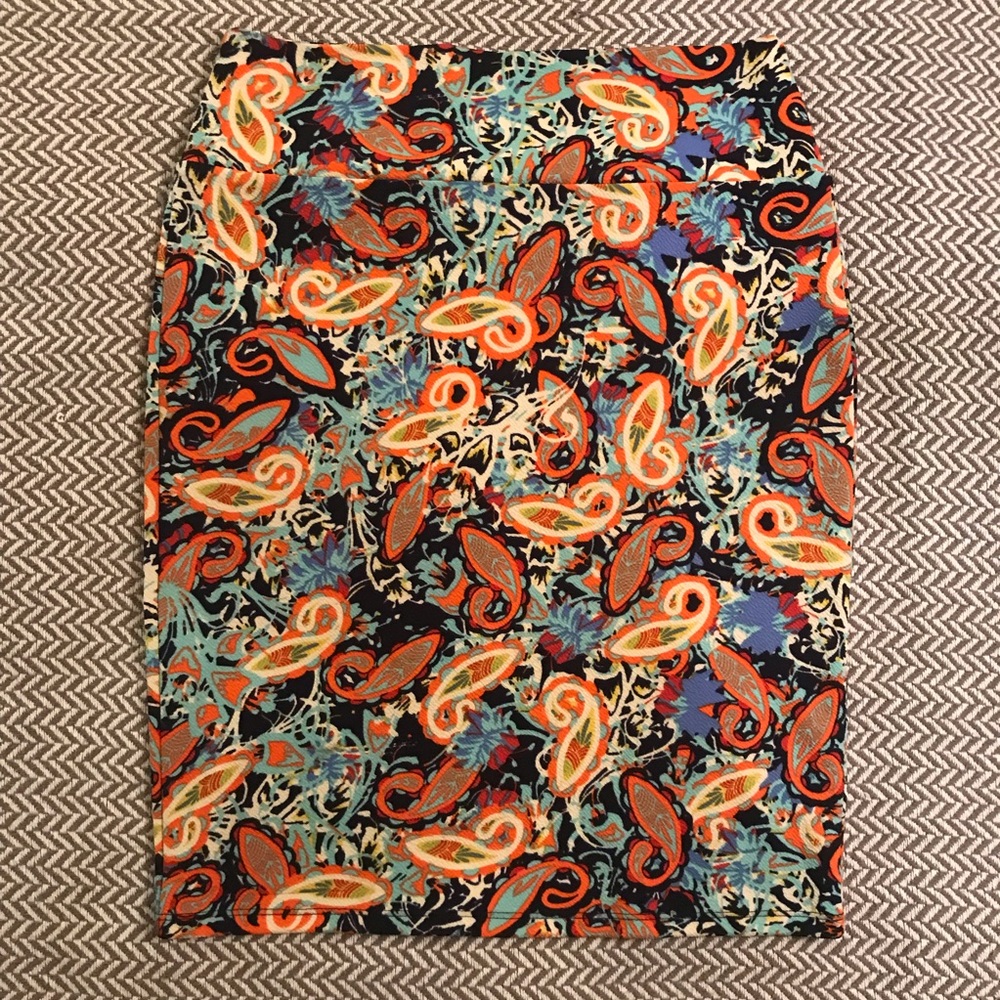 LulaRoe Cassie Sm Pencil Skirt